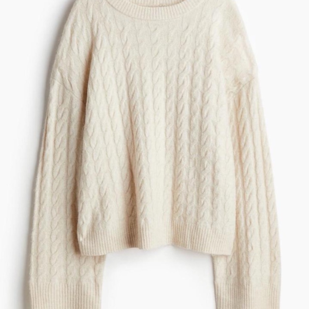 H&M Women's Ivory Cable Knit Sweater